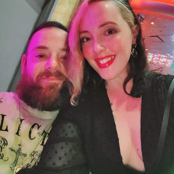 Meet your Posher, Jeri Lynn 🩷 - Picture 7 of 16